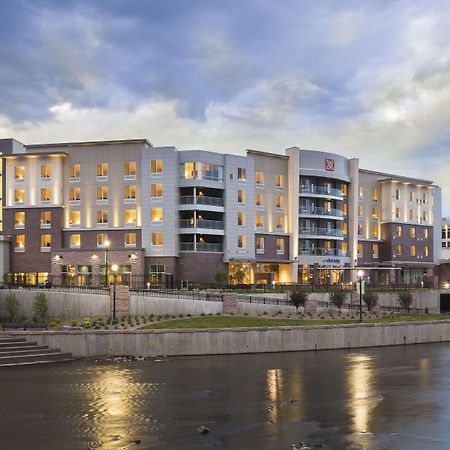 Hilton Garden Inn Sioux Falls Downtown Экстерьер фото